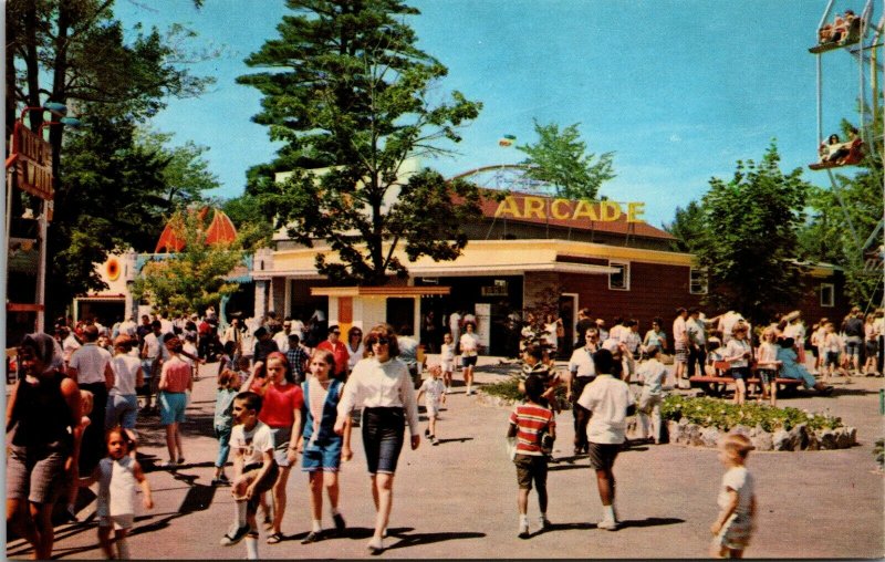 Canobie Park Salem NH Arcade Amusment Park Vintage Postcard - New Hampshire