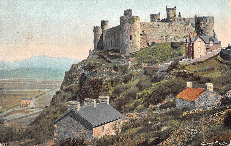 uk2525 harlech castle wales  uk