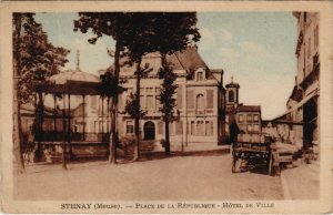 CPA Stenay - Place de la republique (118523)