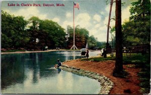 Lake in Clark's Park, Detroit MI Vintage Postcard O60