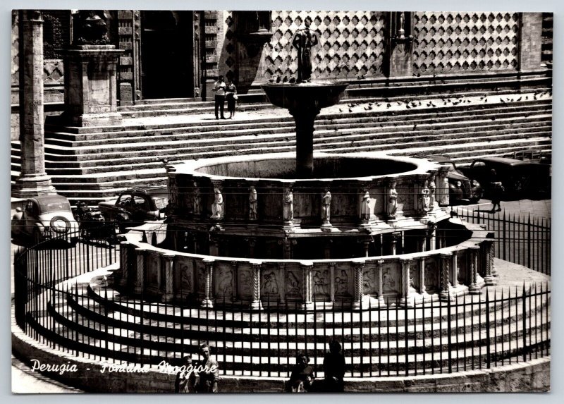 RPPC  Pellegrini  Perugia  Italy  The Great Fountain  Postcard
