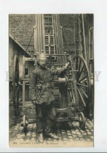 435914 UK London fireman types Vintage postcard