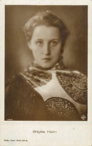 Cinema film starlet actress postcard Brigitte Helm