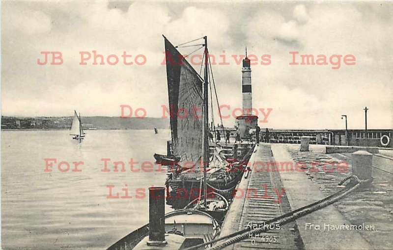 Denmark, Aarhus, Fra Havnemolen, Lighthouse, Sailing Fishing Ship 