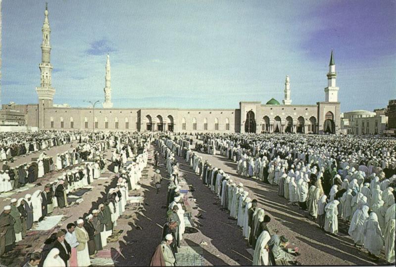 saudi arabia, MEDINA, Friday Prayer at Al-Masjid an-Nabawi Mosque (1970s) Islam