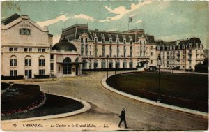 CPA Cabourg Le Casino et le Grand Hotel FRANCE (1286566)