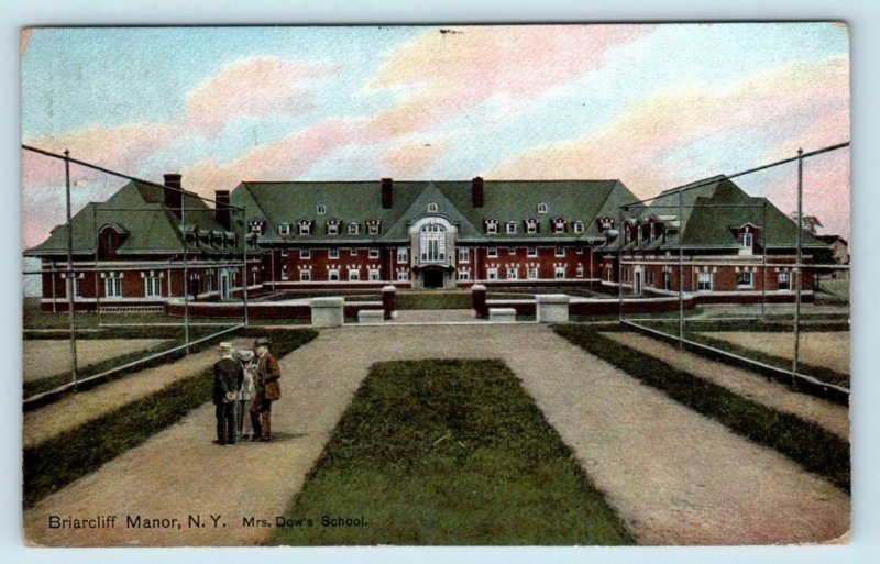 BRIARCLIFF MANOR, New York NY ~ MRS. DOW'S SCHOOL 1909 Westchester Co.  Postcard