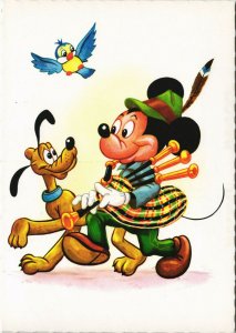 PC DISNEY, MICKEY MOUSE AND PLUTO, Modern Postcard (b38072)