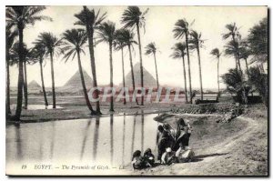 Postcard Ancient Egypt Egypt EGYPT. - The pyramids of Giza