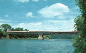 Vintage Postcard The Windsor Vermont-Cornish Covered Bridge New Hampshire NH
