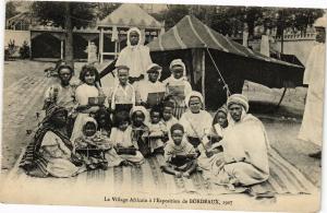 CPA AK Le village africain l'exposition de BORDEAUX (192519)