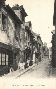 Vintage Postcard 1910's Dol de Bretagne La Rue Ceinte Paris France