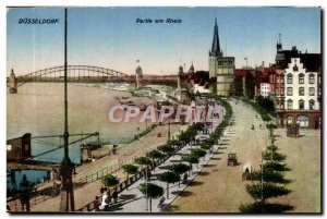 Dusseldorf Old Postcard Party am Rhein