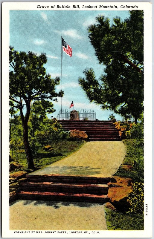 Grave of Buffalo Bill Lookout Mountain Colorado CO Memorial Monument Postcard