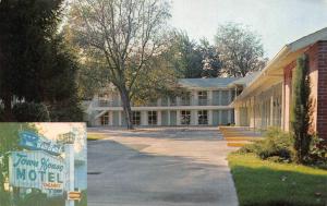 EUGENE, OR Oregon  TOWN HOUSE MOTEL  Roadside  c1950's Chrome Postcard