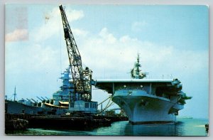 Norfolk  Virginia  Aircraft Carrier  US Navy  Postcard