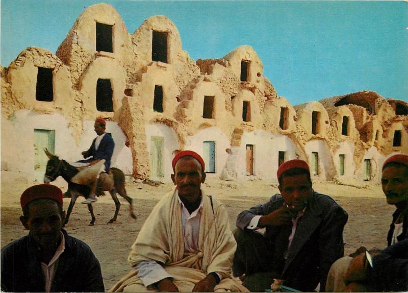Tunisia Medenine Ghorfas ethnics