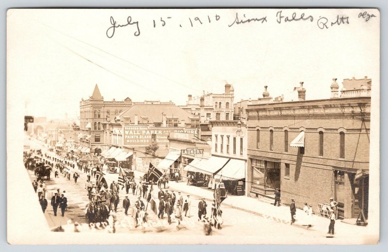 Sioux Falls SD~Sangerfest Street Parade~Barnett Laundry~Norberg Bros~1910 RPPC