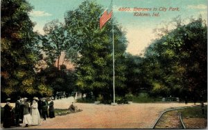 Postcard IN Kokomo Men & Women at Entrance to City Park Bridge C.1910 F3