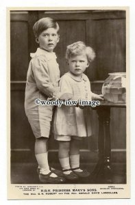 r2205 - H.R.H. Princess Mary's Sons, George & Gerald, as Toddlers - postcard