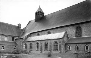 BR19301 l eglise et le preau Valognes  france