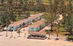 Sanibel Island Florida Beachcomber Resort Vintage Postcard AA74082