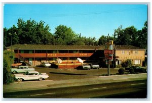 c1950 City Center Motel View Classic Cars Restaurant West Sacramento CA Postcard