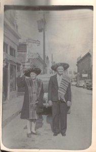 RPPC Viva Mexico Couple In Sombreros Street Scene c1940s Photo Postcard