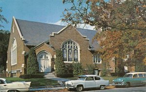 WHITINSVILLE, MA Massachusetts  UNITED PRESBYTERIAN CHURCH  50's Cars  Postcard