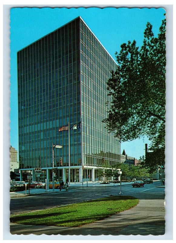 Vintage Libby Owens Ford Building Toledo, Ohio. Postcard 5WE