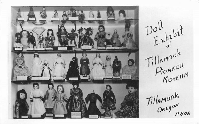 Doll Exhibit Pioneer Museum 1950s Tillamook Oregon RPPC Photo Postcard 12628