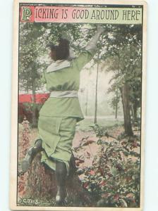 Divided-Back PRETTY WOMAN Risque Interest Postcard AA8404