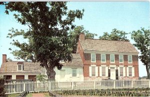 Postcard HOUSE SCENE Dover Delaware DE AJ5211