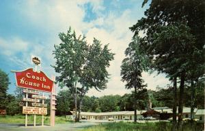 MA - Lunenburg. Coach House Inn