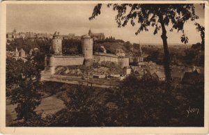 CPA Fougeres la ville haute et le Chateau (1237569)