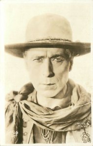 Postcard RPPC 1920s William S Hart Silent Movie Star Cowboy actors TP24-3098