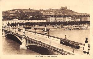 BR73190 lyon pont gallieni tramway tram   france