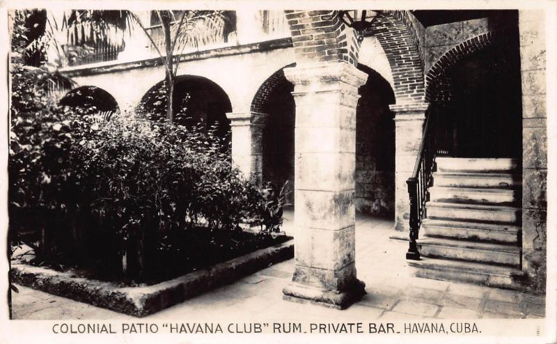 Colonial Patio, Havana Club Rum. Havana Cuba, early postcard, Ad on Back, Unused