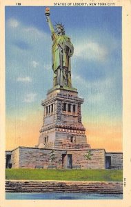 Statue of Liberty New York City, USA 1940 