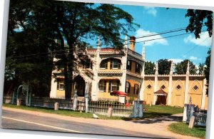Kennebunk Maine~Wedding Cake House~Vintage Postcard