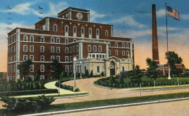 Sheboygan memorial Hospital Postcard Wisconsin c. 1947