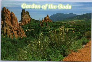 postcard Colorado Springs - Gardens of the Gods