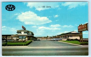 QUEBEC, Canada ~ Roadside MOTEL L'ABITATION  c1960s Schermer  Postcard