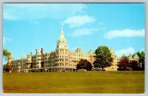 Poland Spring House, Poland Spring, Maine, Vintage Chrome Postcard