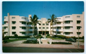 MIAMI BEACH, Florida FL~ Art Deco HADDON HALL HOTEL Pool 1950s Roadside Postcard