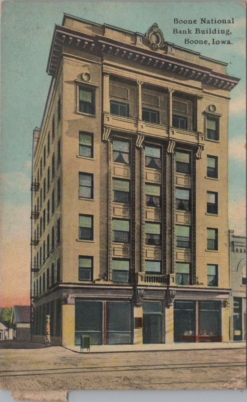 Postcard Boone National Bank Building Boone Iowa IA