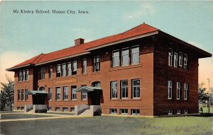 J22/ Mason City Iowa Postcard c1910 McKinley School Building 152