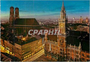 Modern Postcard Rathaus und Frauenkirche