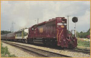 Norfolk & Western SD40-2 #6175 & FP-7 #6141 at Lynchburg, VA., 