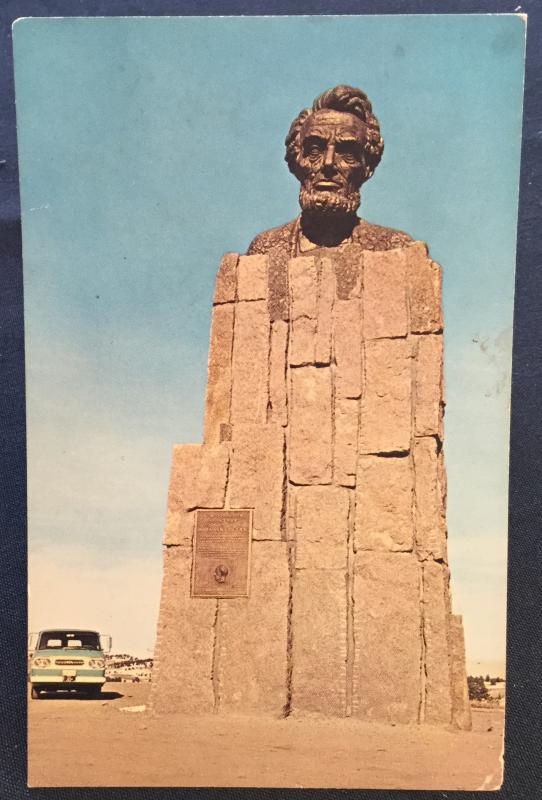 Postcard Unused Lincoln Monument Highway US 30 Cheyenne/Laramie WY LB